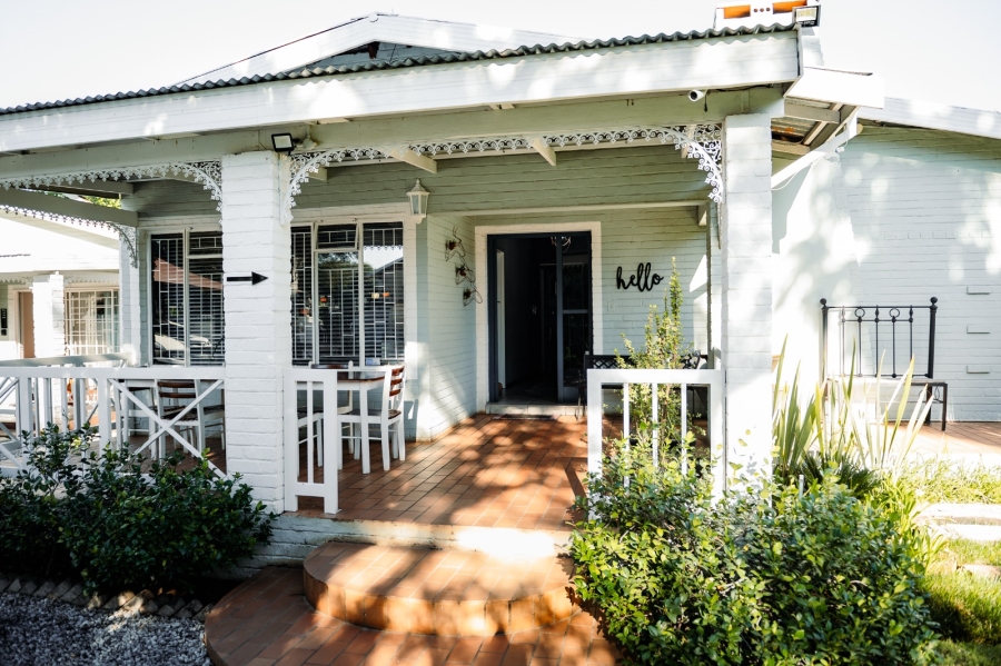 6 Bedroom Property for Sale in Kuruman Northern Cape